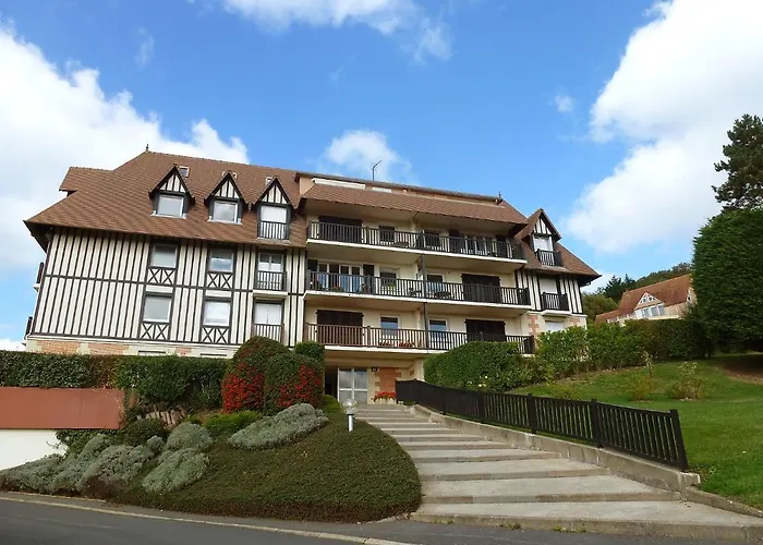 Les Corniches Du Mont Canisy-3 By Interhome *